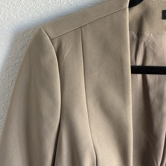 Express blazer - Picture 4 of 7